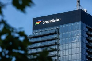 Constellation Energy (NASDAQ:CEG) closes week close to 52-week low, as nuclear renewal initiative continues