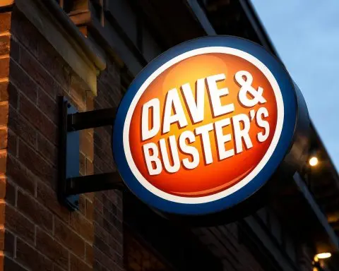 Dave & Buster’s falls after Q1 comes up short, comps slip