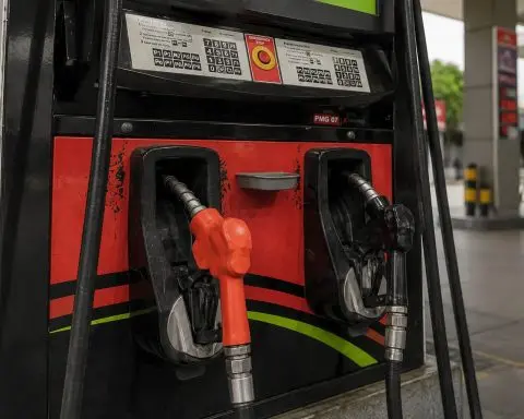 Diesel Slips Again; Truckers Worry About What’s Next