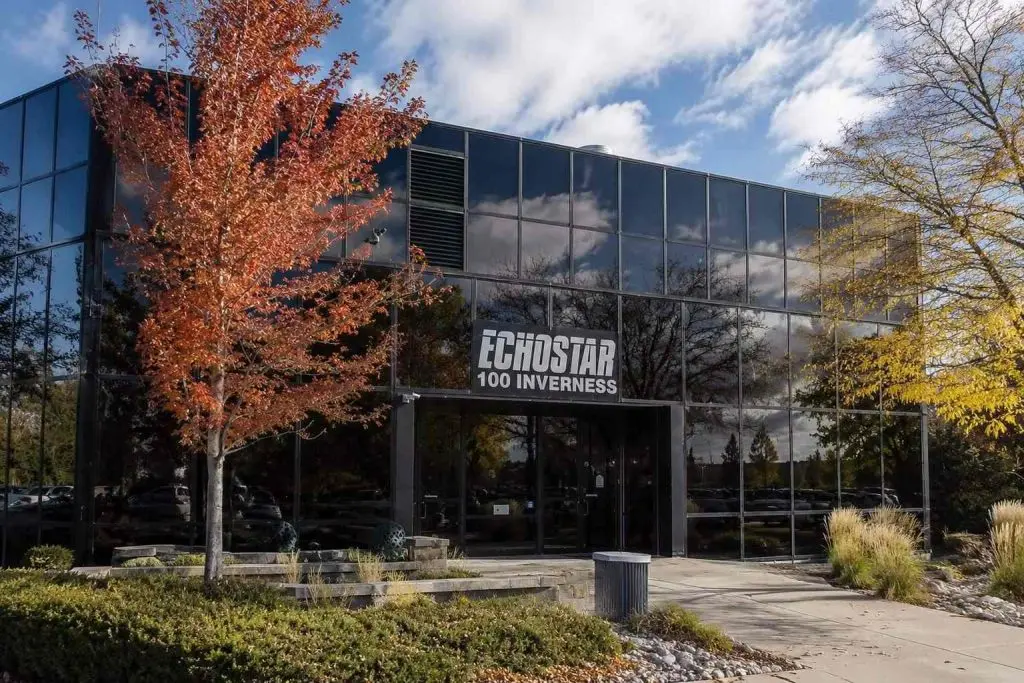 EchoStar Gains as SpaceX IPO Buzz Lifts SATS Shares