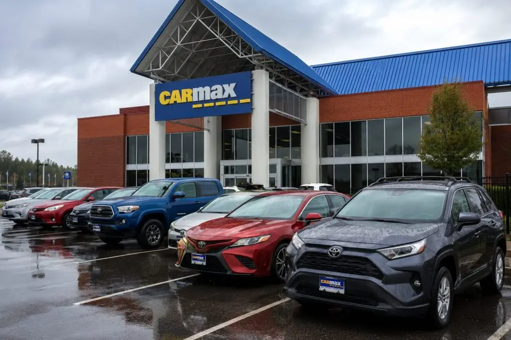 CarMax holds steady post-revenue beat with margins still tight