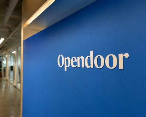 Opendoor Trades Higher on Russell 3000 Index Move