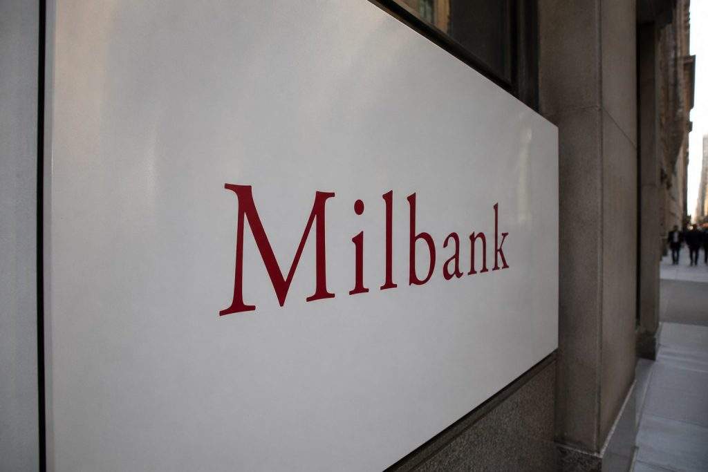 Milbank Raises Big Law Pay Ceiling to $455,000; Rivals React