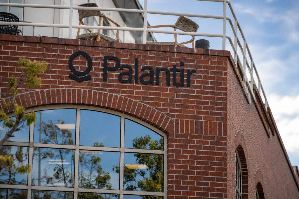 Palantir’s $374 Billion Question Edges Back Into Focus
