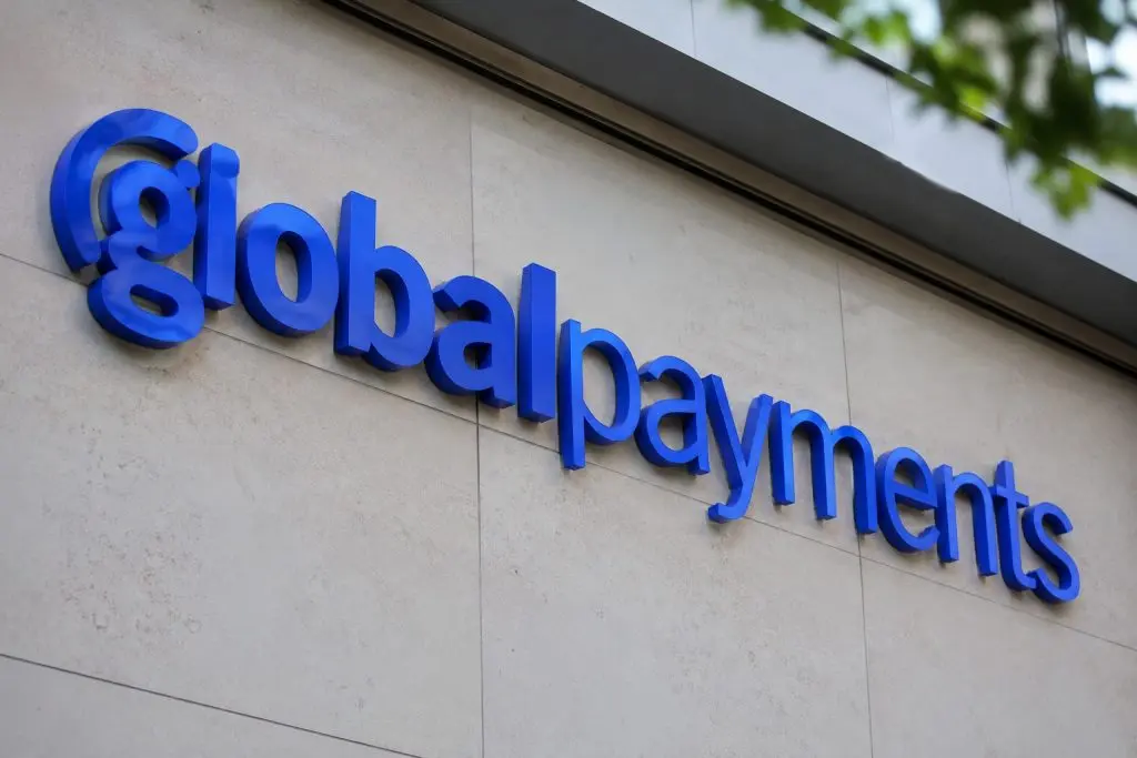 Global Payments Dives on Analyst Downgrade—Wall Street Split on Outlook