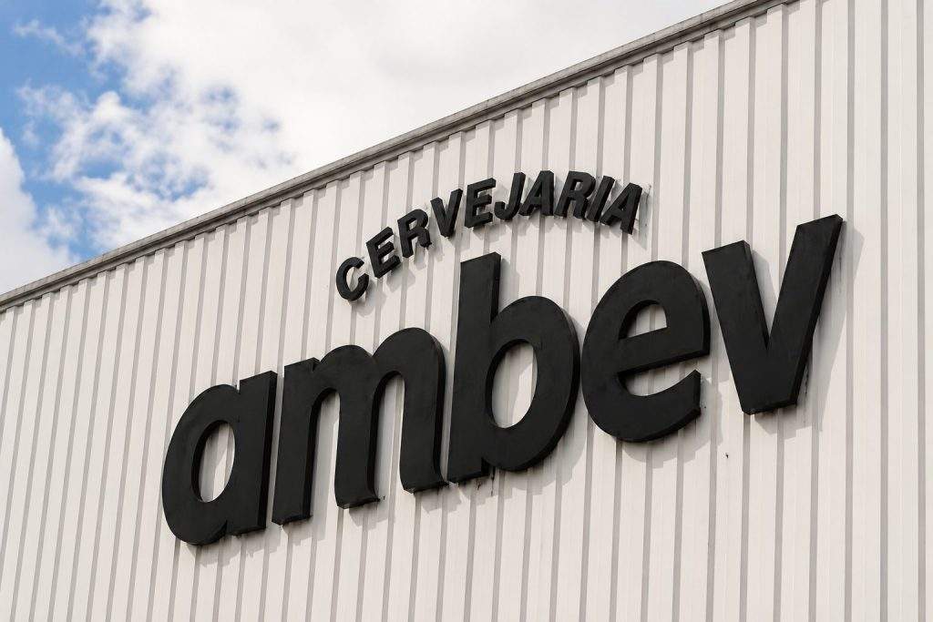 Ambev Stock Beat Brazil’s Bovespa Last Week. A Short Holiday Week Raises the Stakes