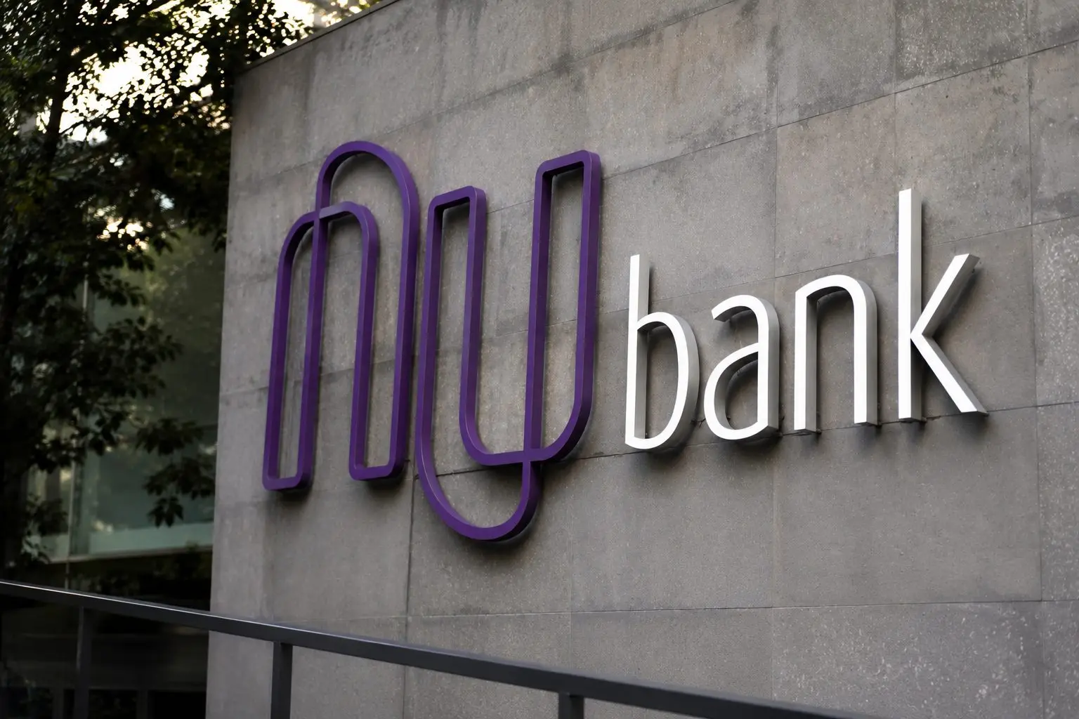 Nu Holdings Shares Fall After Analyst Downgrades and CFO Change