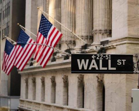 Dow Falls 620 Points After Broadcom’s After-Hours Move Shakes AI Stocks