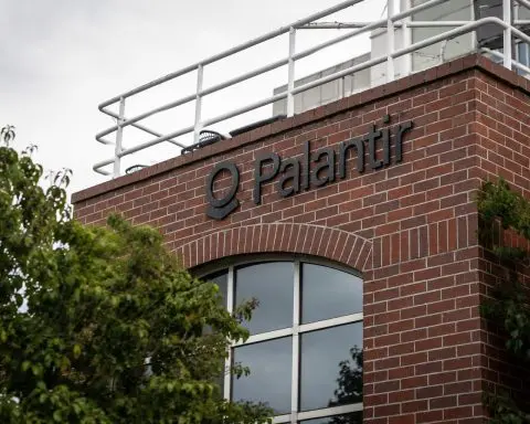 Palantir Stock Dips Despite Google AI News