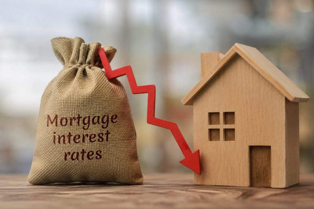 Mortgage Rates Drop but Homebuyers Stay on Sidelines