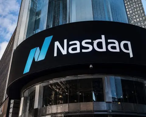 Nasdaq Falls After Unexpected Late Jobs Data