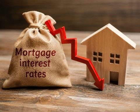 Mortgage Rates Fell. The 6.5% Trap Didn’t.