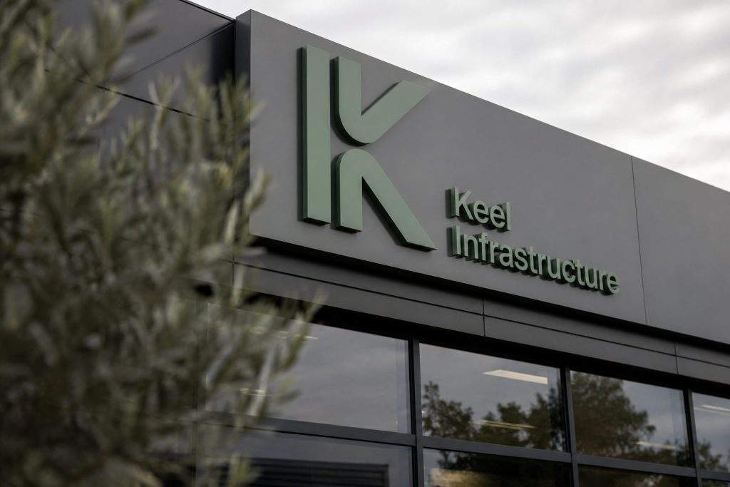 Keel Shares Tumble After $400 Million AI Infrastructure Move