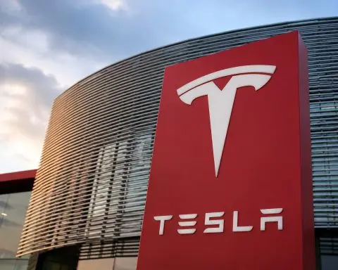 Tesla Stock Under Pressure After JPMorgan Call and 6.6% Fall