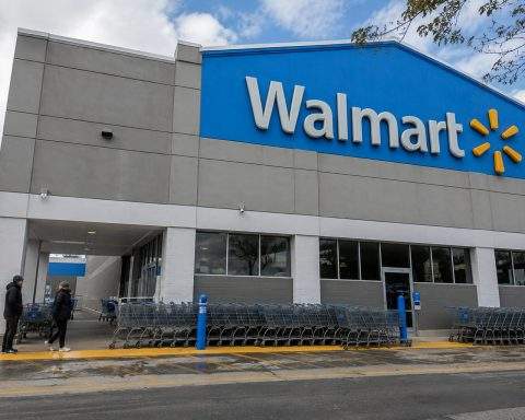 Walmart Stock Just Beat a Market Rout — Now Gas Prices, AI and Amazon Could Decide What Comes Next