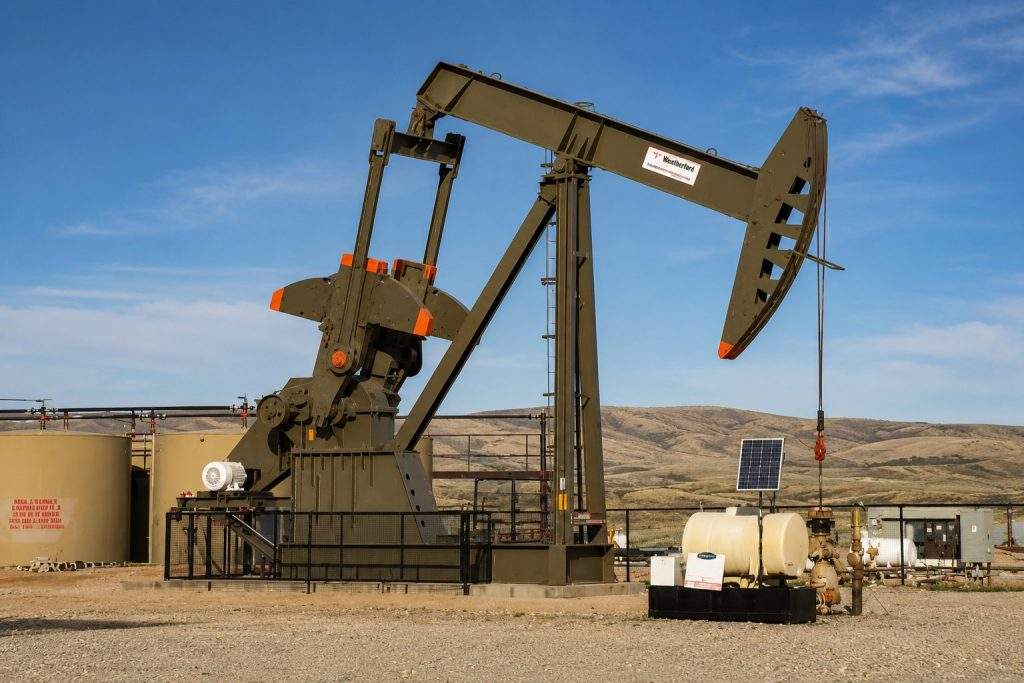 Oil Pops, Tech Moves Sideways as Iran-Israel Tensions Flare