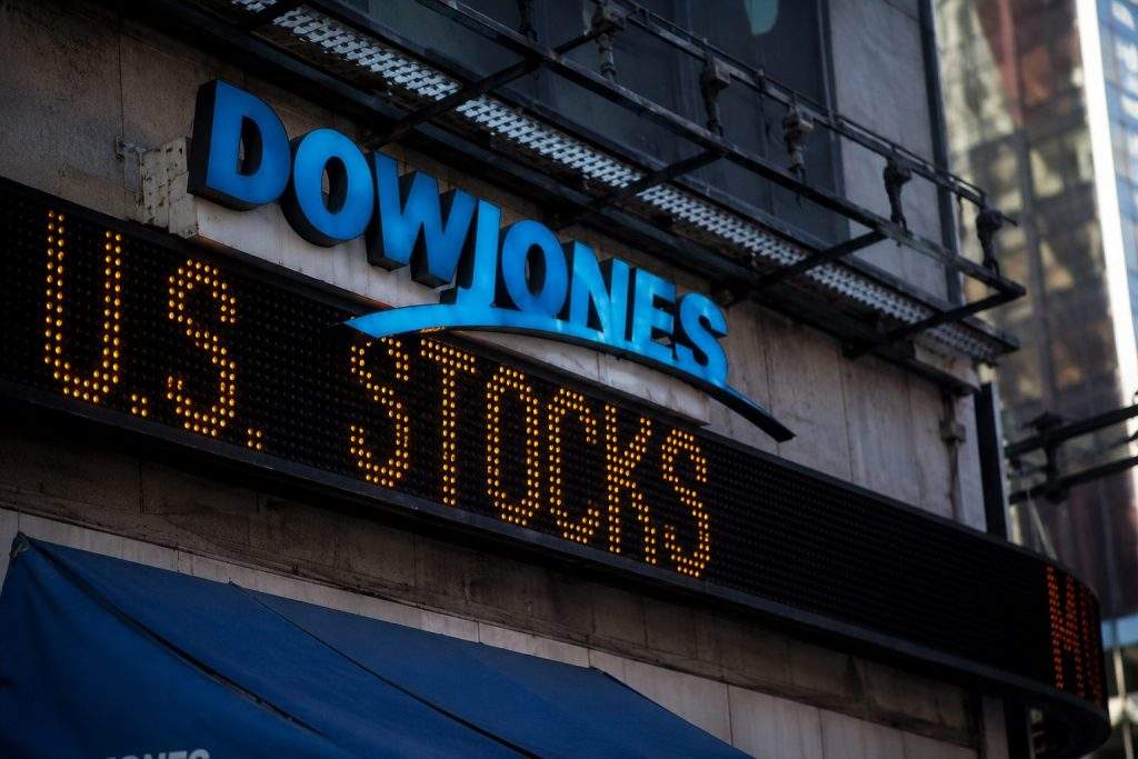 Dow Jones Gives Up Gains As AI Rally Hits Oil Price Jolt