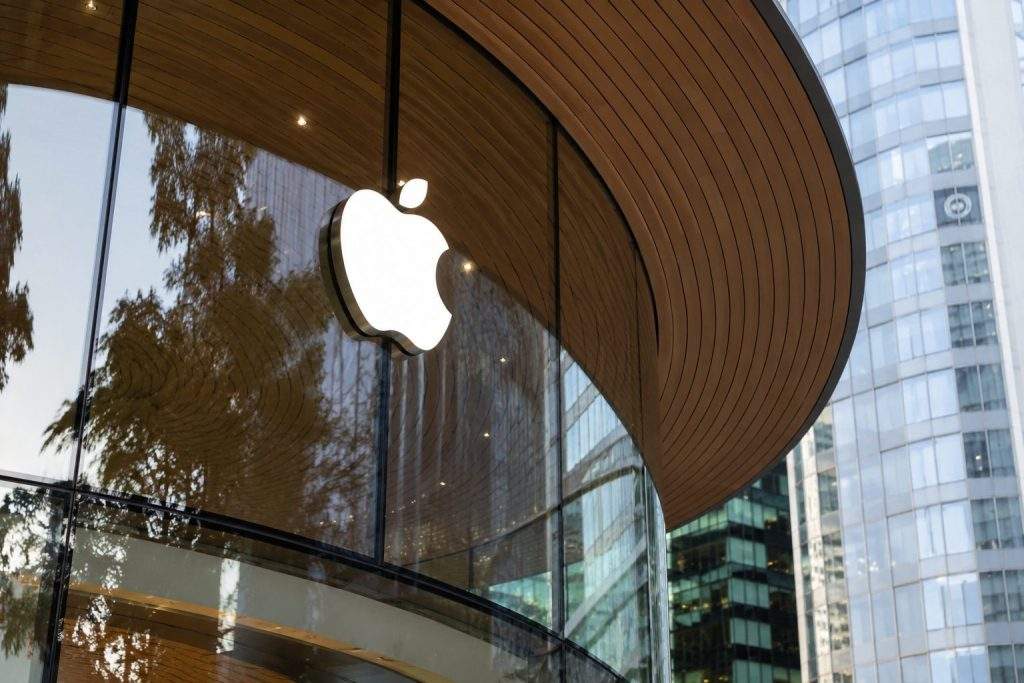 Apple falls after Siri AI event and Wall Street stays cautious