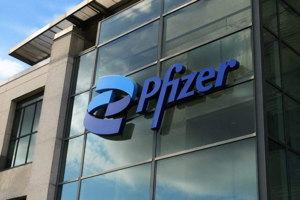 Pfizer Falls in Premarket; Fresh FDA Approval Not Lifting the Stock