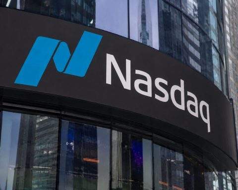 SpaceX faces fast Nasdaq-100 jump, putting QQQ investors on alert as chip trade slumps