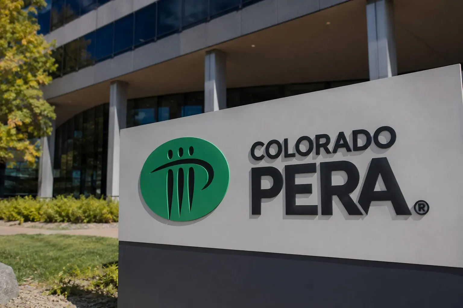 Colorado PERA pay dispute spotlights mix of big bonuses and lower pensions