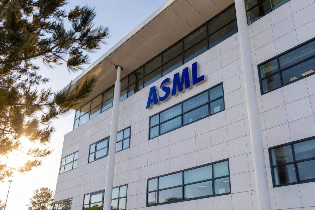 ASML Shares Dip After Terafab Hype Faces EUV Shipping Hurdle