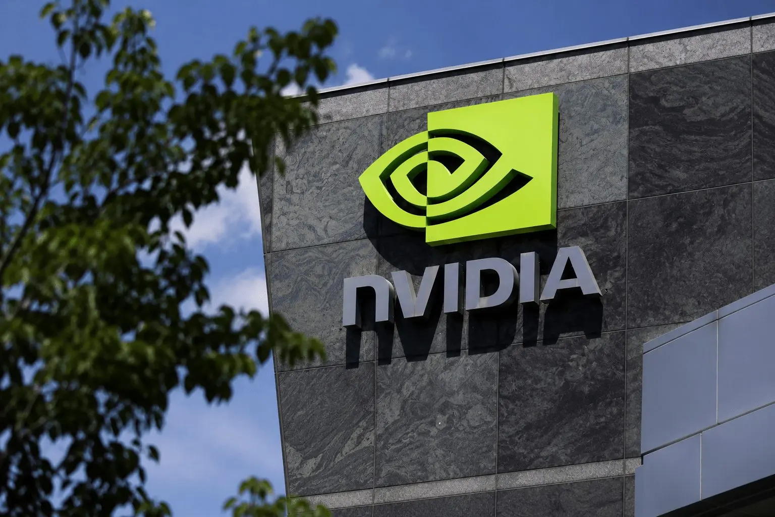 Nvidia Gets AI Approval From Apple But Shares Stay Flat