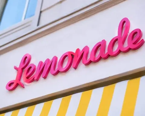 Lemonade Shares Jump as Investors Zero In on Profit Path