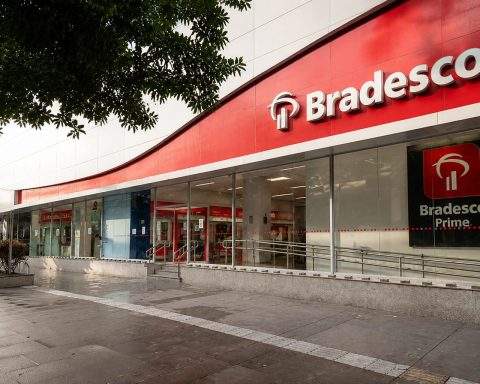 Bradesco Shares Rise, BBDC4 and BBD ADRs Track Brazil Market Recovery