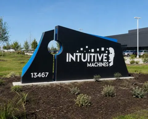Intuitive Machines Stock Rebounds as SpaceX IPO Buzz Tests LUNR’s Valuation