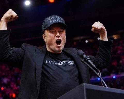Musk named world’s first trillionaire after SpaceX IPO crosses $2 trillion