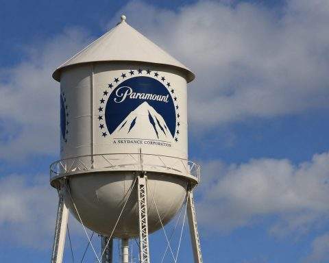 Paramount Skydance shares up after DOJ OK on Warner Bros. merger, PSKY hurdles ahead