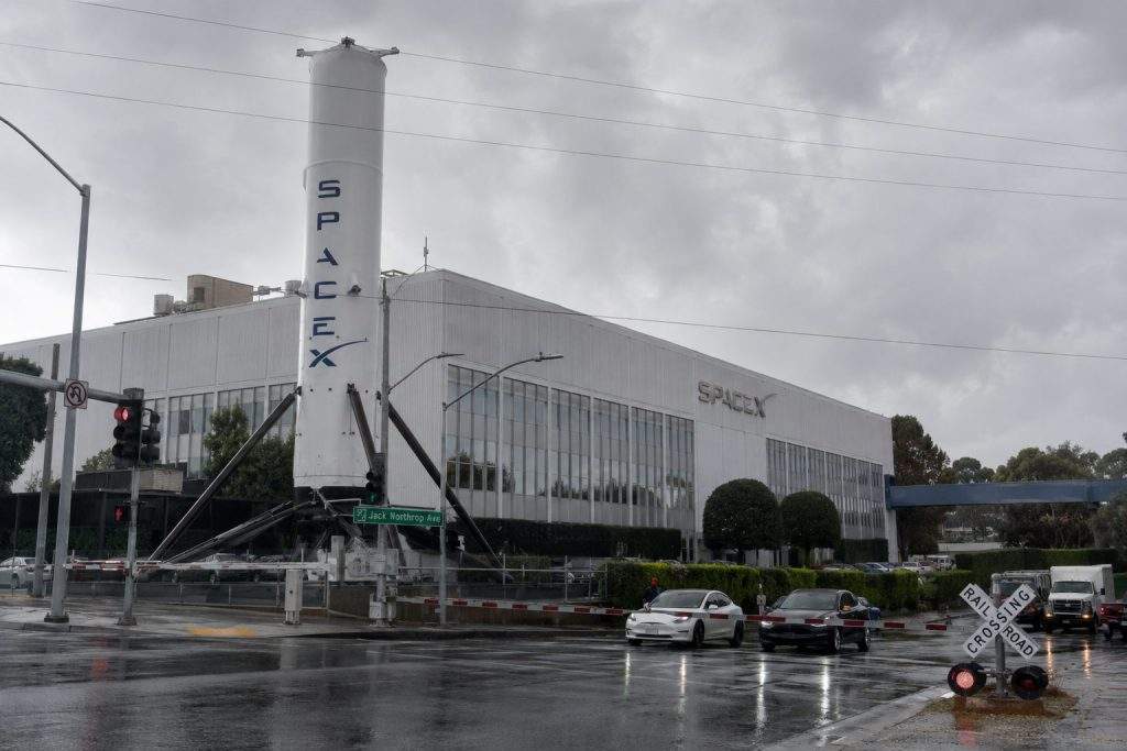 SpaceX IPO Pushes Musk to Trillionaire as Space Stocks Drop SpaceX IPO Pushes Musk to Trillionaire as Space Stocks Drop
