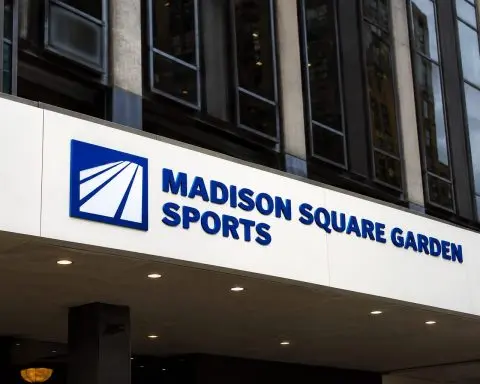 MSGS Stock Eyes Monday After Knicks Clinch NBA Title, Investors Watching Spin-Off