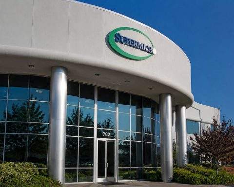 Super Micro Computer Stock: SMCI Slides as $7 Billion AI Financing Fuels Dilution Fears