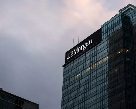Javice Requests Trump Pardon After JPMorgan Fraud Conviction