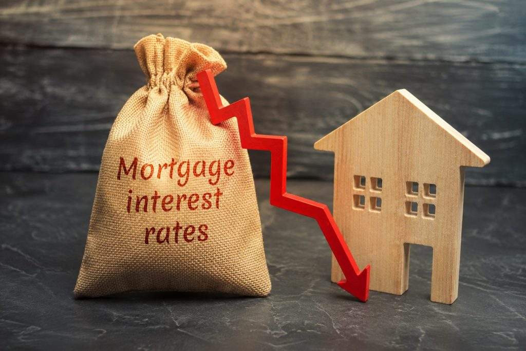 Mortgage Rates Stay Close to Highest Levels Since 2026, Refinance Borrowers Eye Fed