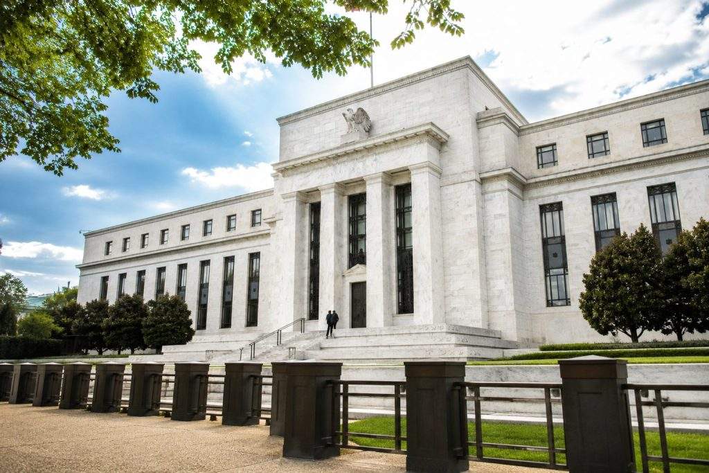 Stocks Climb as Rate-Hike Odds Ease Ahead of Warsh’s Fed Debut