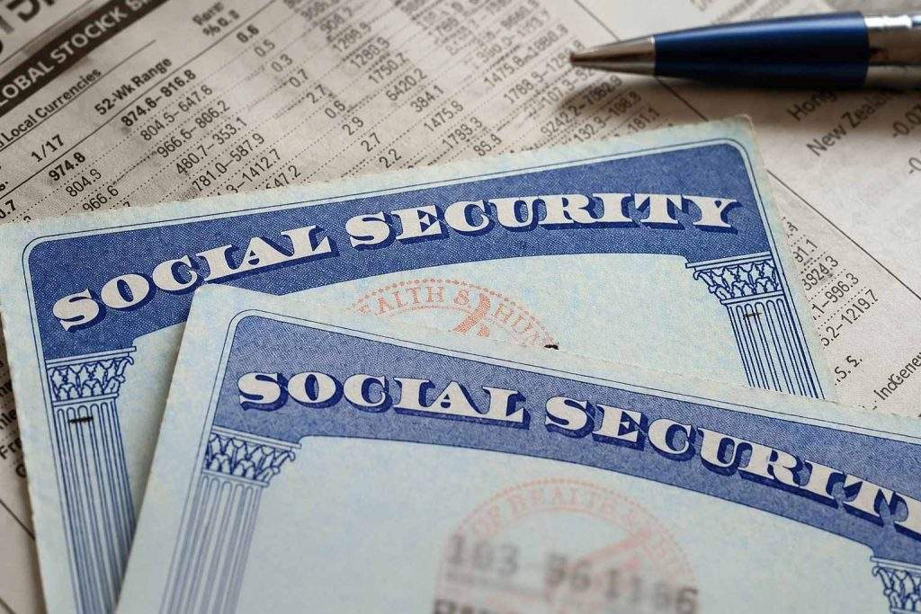 Congress Pressed to Act Ahead of 2032 Social Security Gap
