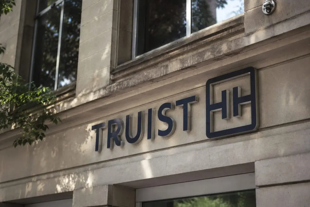 Truist taps Fiserv, PNC alum Michael Lyons as next CEO