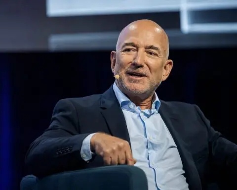 Bezos Backs Ending Income Tax for Lower Earners