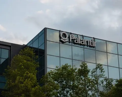 Palantir Faces AI Trader Test as Stock Rally Draws Bulls