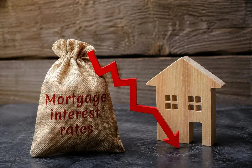 Mortgage Rates Hit One-Month Low as Iran Deal Shifts Fed and UK Rate Outlook