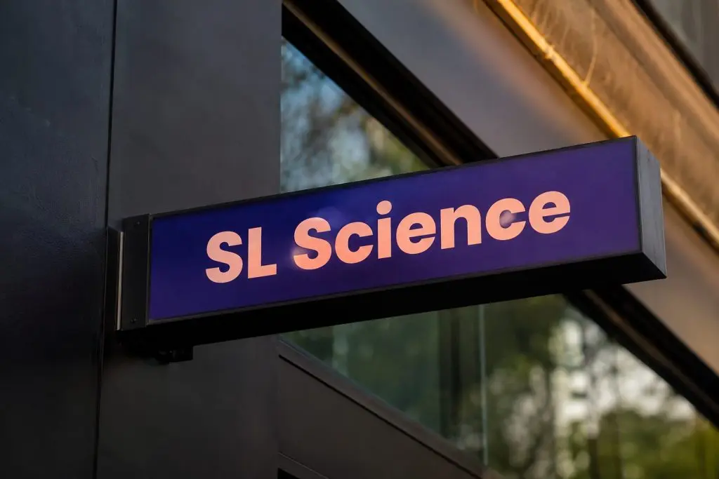 SL Science Holding pops at Nasdaq open, SPAC risks linger