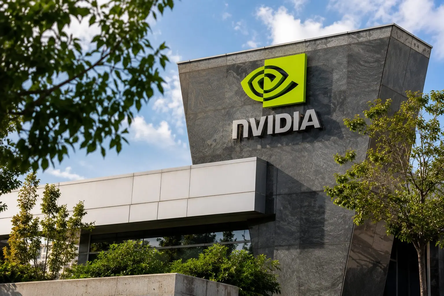 Nvidia Shares Dip After $25 Billion Bond Rally as Investors Look at AI Boom Risks