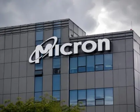Micron Drops From Highs With AI Tailwind Facing Earnings Bar