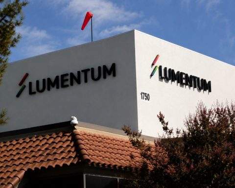 Lumentum Drops While AI Optics Names Test Highs