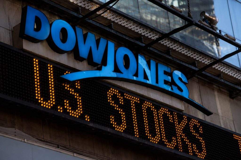 Dow climbs past 52,000 as banks, industrials help counter tech weakness