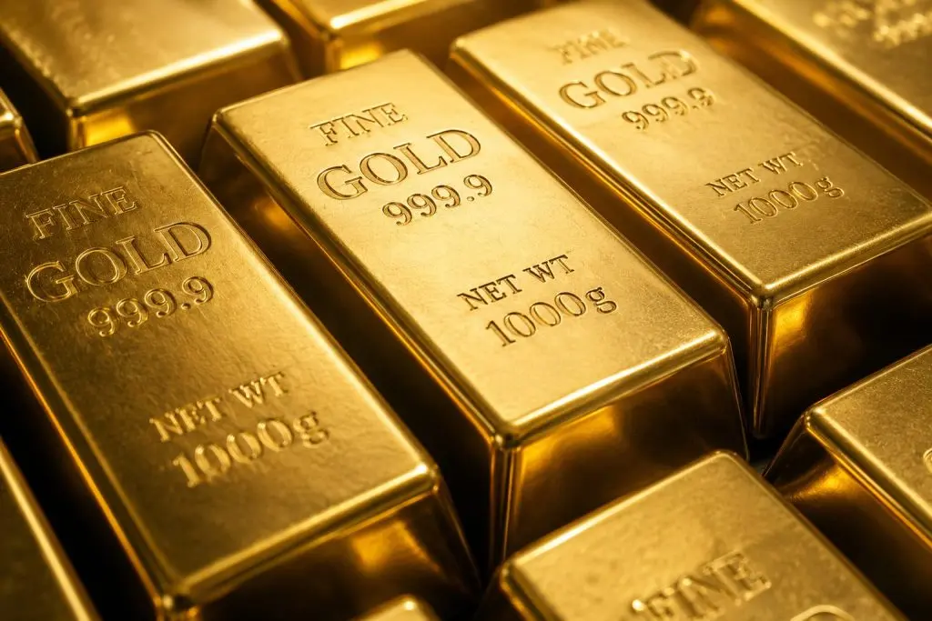 Gold slips under $4,000 with traders watching Fed signals