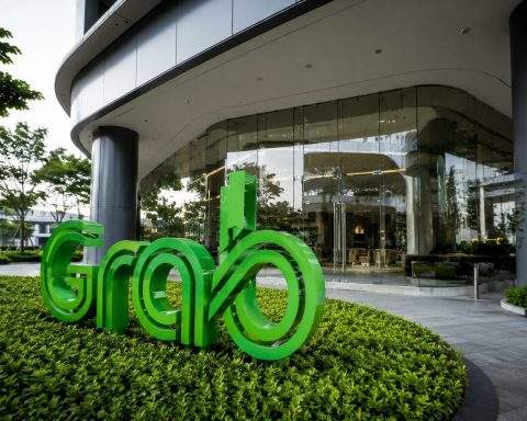 Grab (NASDAQ:GRAB) shares edge higher with Indonesia fee cut in focus